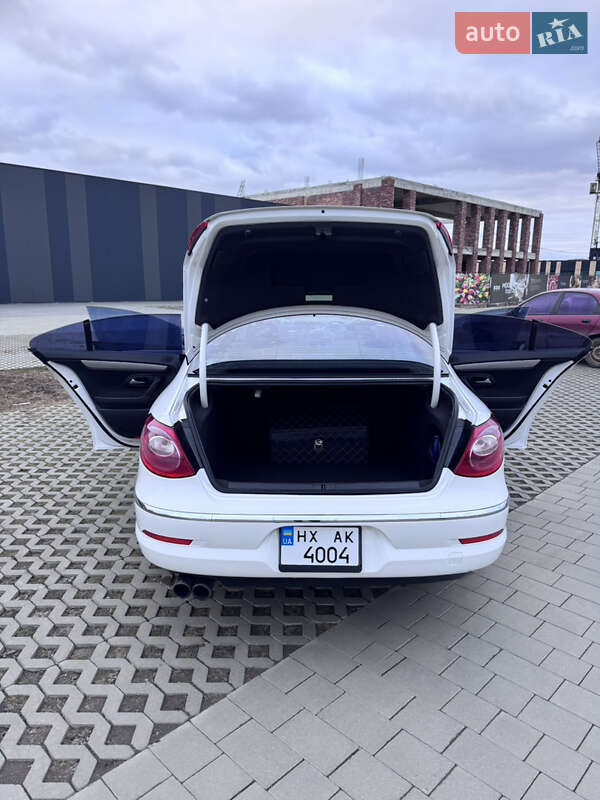 Купе Volkswagen CC / Passat CC 2011 в Хмельницком