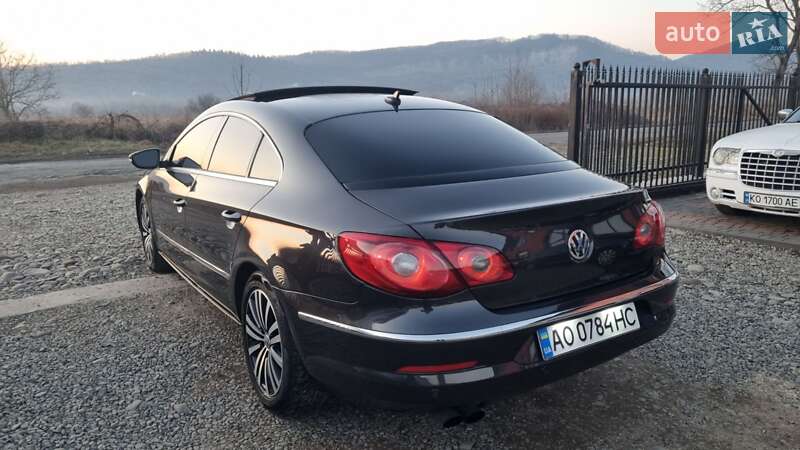 Купе Volkswagen CC / Passat CC 2008 в Тячеві