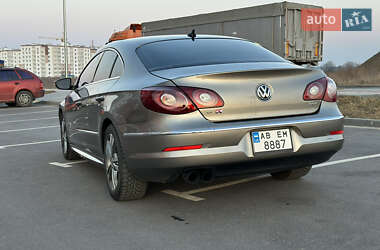 Купе Volkswagen CC / Passat CC 2010 в Виннице