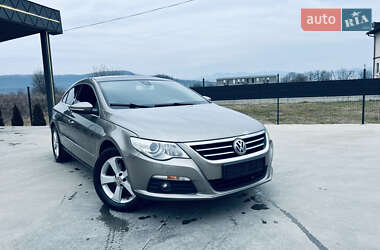 Купе Volkswagen CC / Passat CC 2010 в Львове