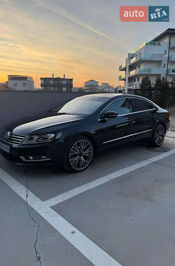 Купе Volkswagen CC / Passat CC 2012 в Ізмаїлі