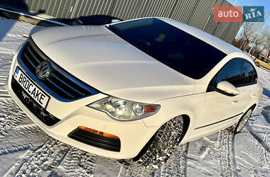 Купе Volkswagen CC / Passat CC 2011 в Киеве