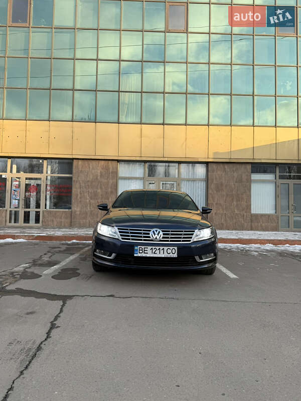 Купе Volkswagen CC / Passat CC 2013 в 
