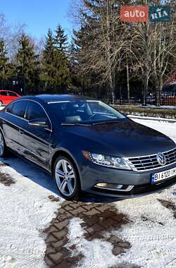 Купе Volkswagen CC / Passat CC 2012 в Миргороді