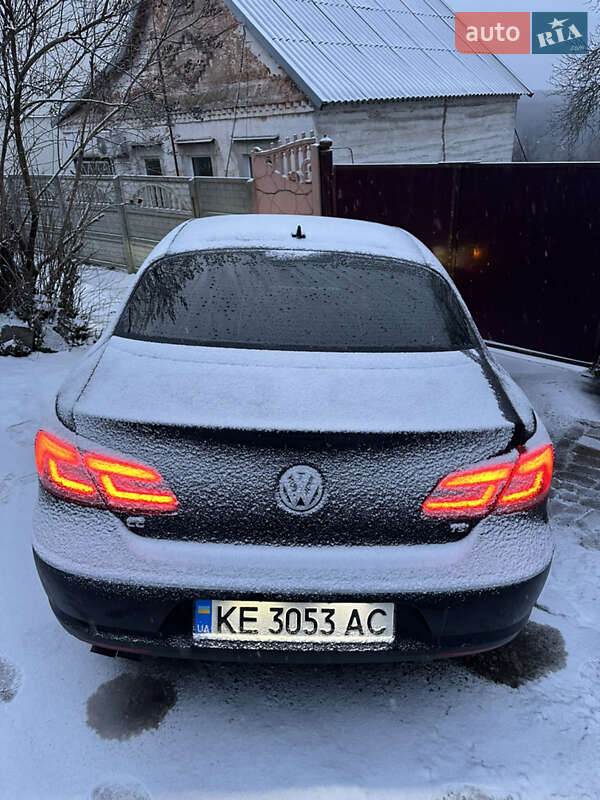 Купе Volkswagen CC / Passat CC 2016 в Днепре