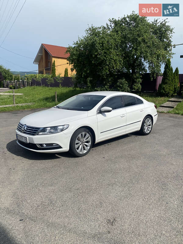 Купе Volkswagen CC / Passat CC 2013 в 