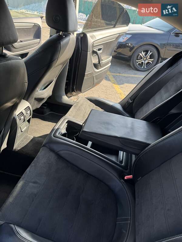 Купе Volkswagen CC / Passat CC 2010 в Киеве