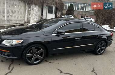 Купе Volkswagen CC / Passat CC 2011 в 