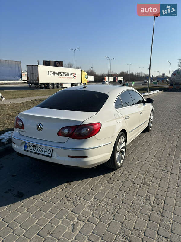 Купе Volkswagen CC / Passat CC 2010 в Новом Роздоле