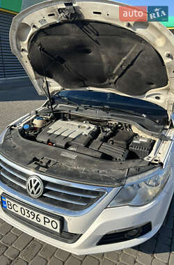 Купе Volkswagen CC / Passat CC 2010 в Новом Роздоле