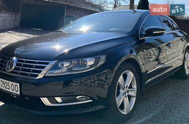 Купе Volkswagen CC / Passat CC 2015 в Киеве
