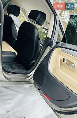 Купе Volkswagen CC / Passat CC 2012 в 