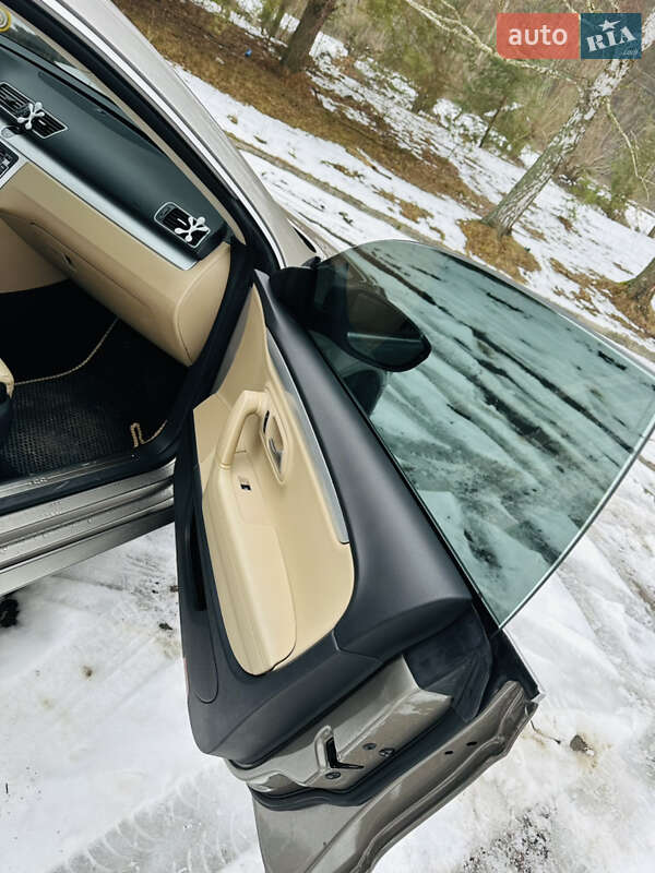 Купе Volkswagen CC / Passat CC 2012 в Львове