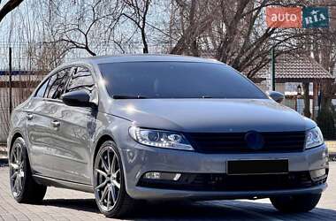 Купе Volkswagen CC / Passat CC 2014 в Запорожье