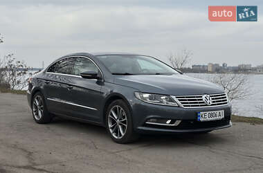 Купе Volkswagen CC / Passat CC 2013 в Дніпрі