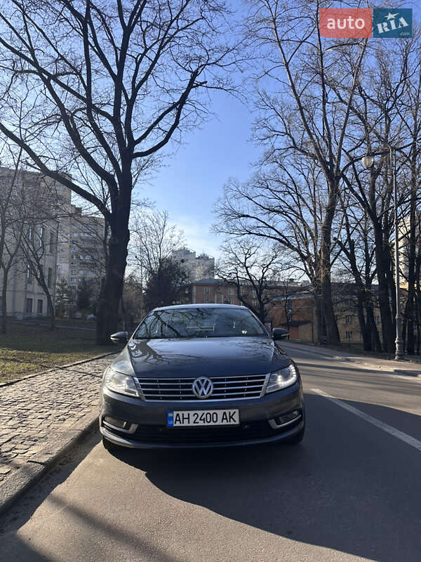 Купе Volkswagen CC / Passat CC 2012 в Киеве