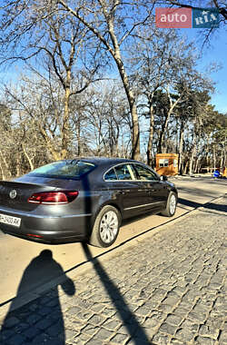 Купе Volkswagen CC / Passat CC 2012 в 