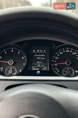 Купе Volkswagen CC / Passat CC 2010 в 