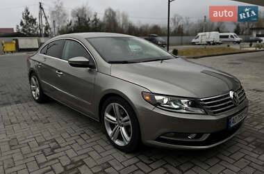 Купе Volkswagen CC / Passat CC 2012 в Ужгороді