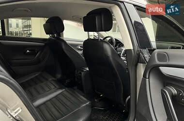 Купе Volkswagen CC / Passat CC 2012 в 