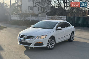 Купе Volkswagen CC / Passat CC 2011 в Києві