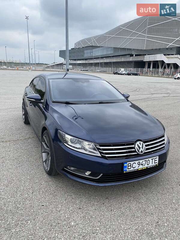 Купе Volkswagen CC / Passat CC 2014 в Львові