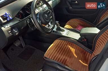 Купе Volkswagen CC / Passat CC 2014 в 