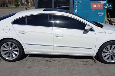 Купе Volkswagen CC / Passat CC 2014 в 