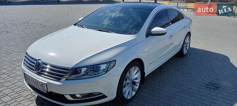 Купе Volkswagen CC / Passat CC 2014 в 