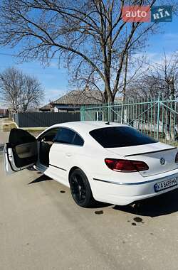 Купе Volkswagen CC / Passat CC 2013 в 
