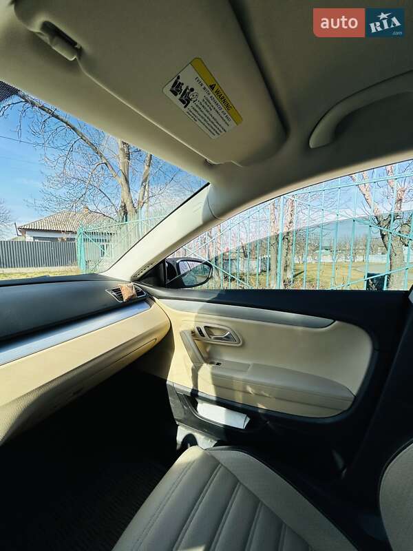 Купе Volkswagen CC / Passat CC 2013 в Балте