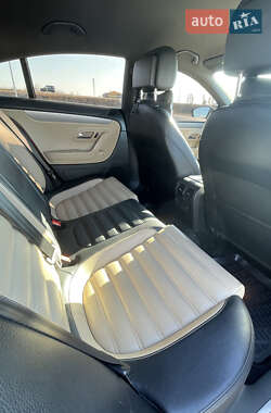 Купе Volkswagen CC / Passat CC 2013 в 