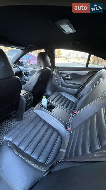 Купе Volkswagen CC / Passat CC 2009 в Чернигове