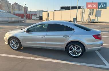 Купе Volkswagen CC / Passat CC 2009 в 