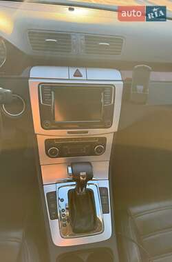 Купе Volkswagen CC / Passat CC 2009 в 