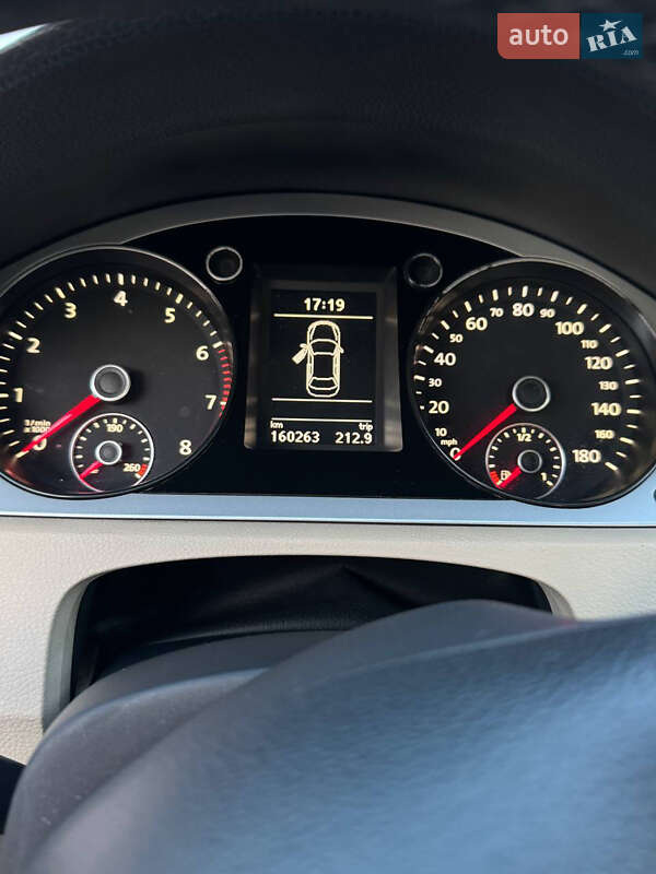 Купе Volkswagen CC / Passat CC 2010 в Днепре