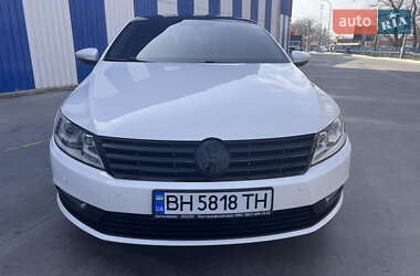 Купе Volkswagen CC / Passat CC 2013 в 