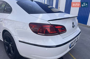 Купе Volkswagen CC / Passat CC 2013 в 