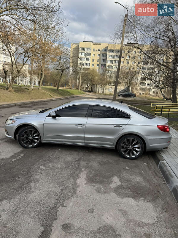 Купе Volkswagen CC / Passat CC 2012 в Львове