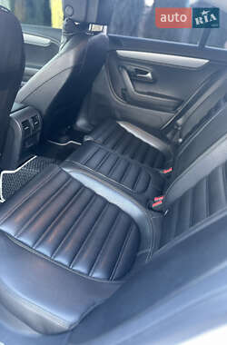 Купе Volkswagen CC / Passat CC 2012 в 