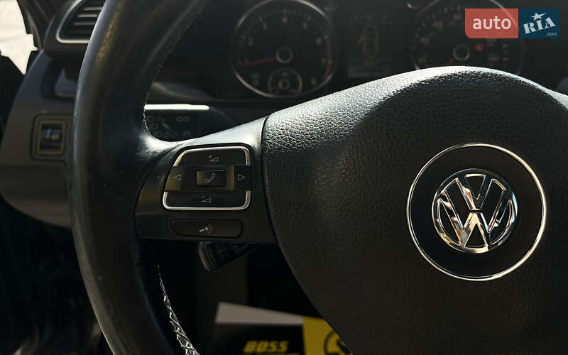 Купе Volkswagen CC / Passat CC 2013 в Мукачевому