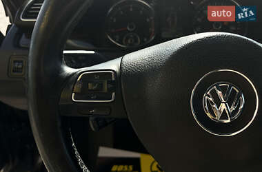 Купе Volkswagen CC / Passat CC 2013 в 