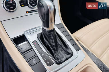 Купе Volkswagen CC / Passat CC 2013 в 