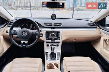 Купе Volkswagen CC / Passat CC 2013 в 