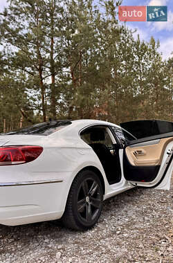 Купе Volkswagen CC / Passat CC 2013 в 