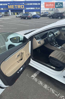 Купе Volkswagen CC / Passat CC 2016 в 