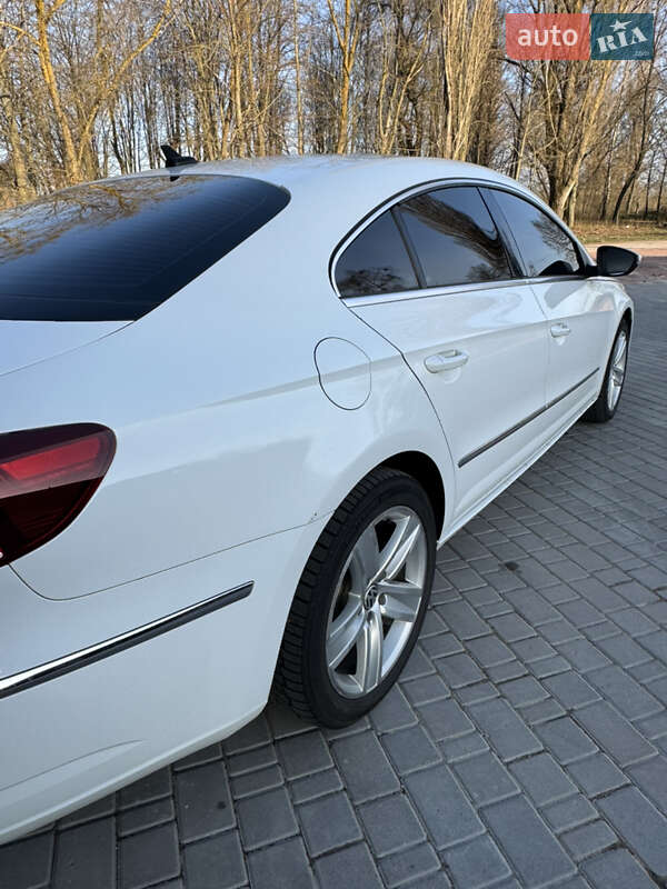 Купе Volkswagen CC / Passat CC 2015 в Овручі