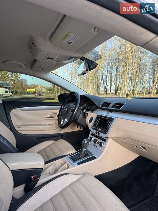 Купе Volkswagen CC / Passat CC 2015 в Овручі