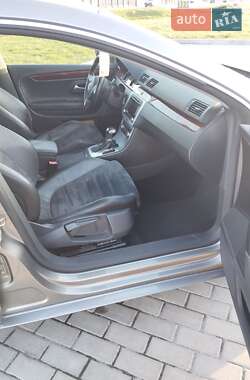 Купе Volkswagen CC / Passat CC 2010 в 