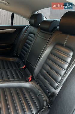 Купе Volkswagen CC / Passat CC 2015 в 